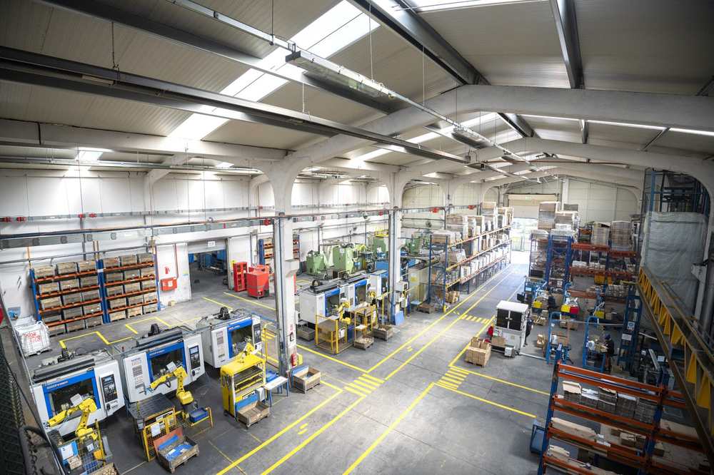 Kale Pres warehouse and logistics floor
